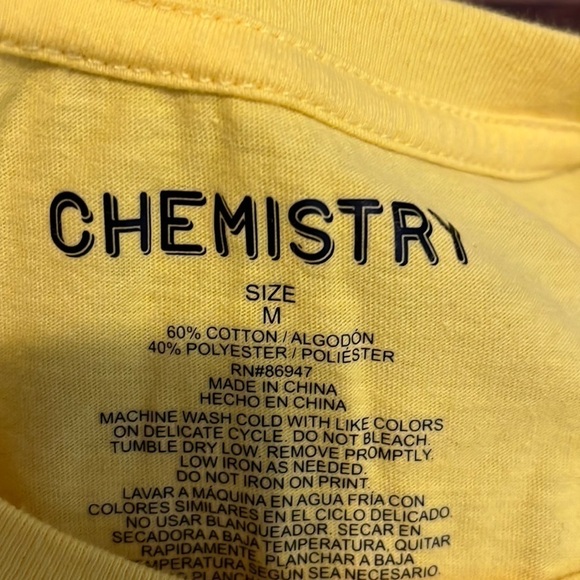 CHEMISTRY graphic yellow tee, Hello would you like some tea? It’s organic - Picture 3 of 4